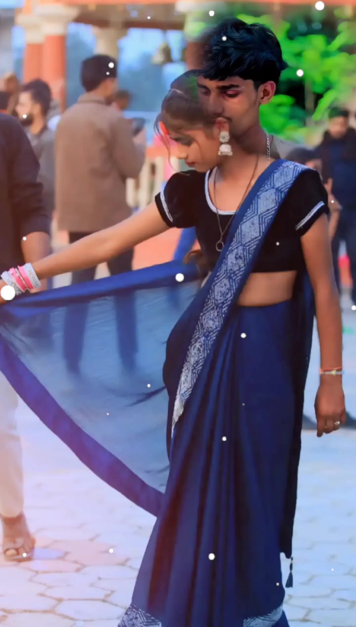 @❣️shavine sharma❣️