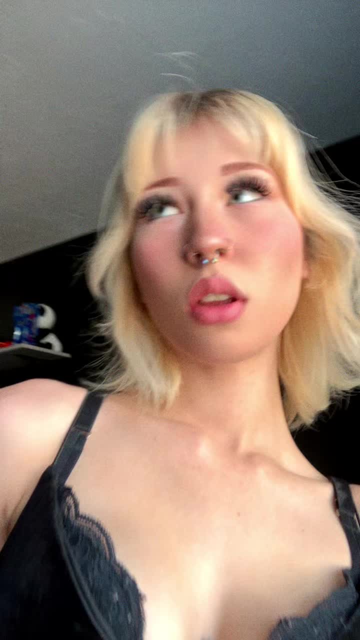 @Mikaelynn