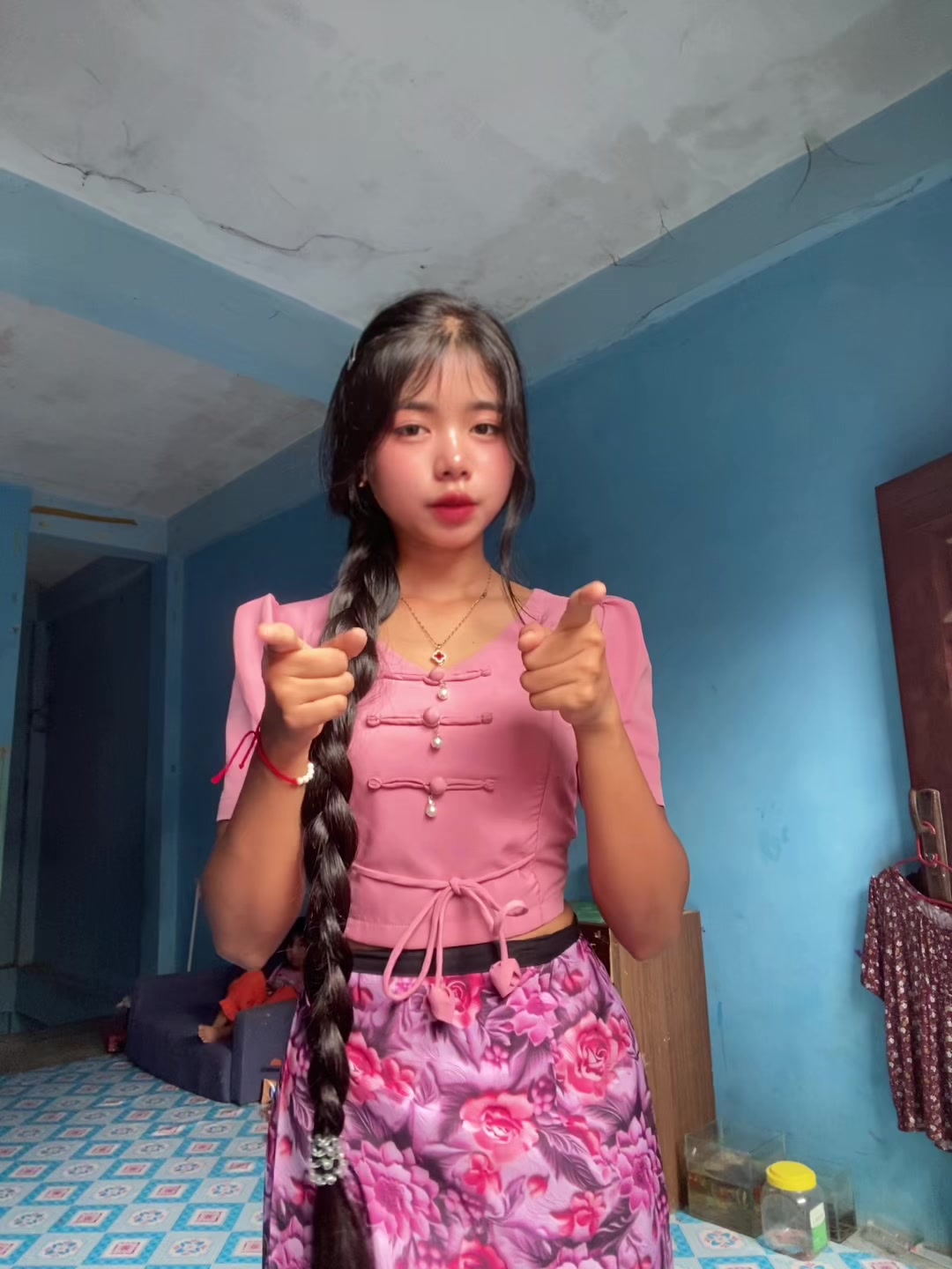 @Khaing