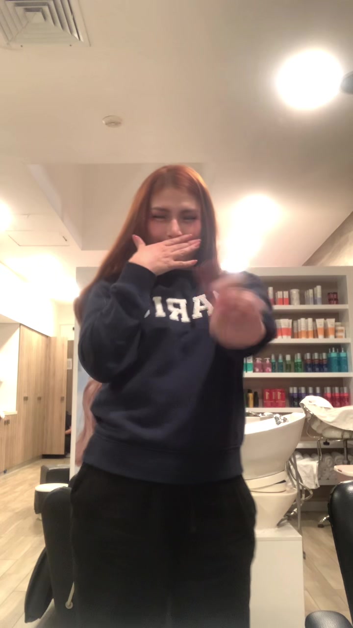 @Angela 👩🏻🦰
