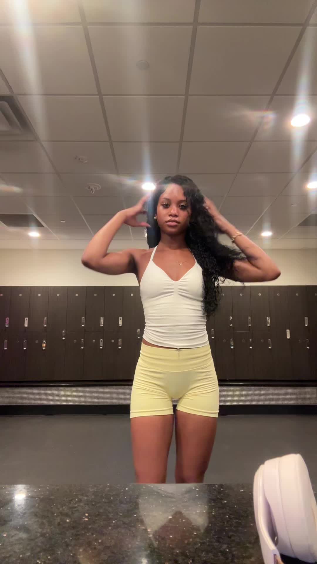 @realslimsexyy