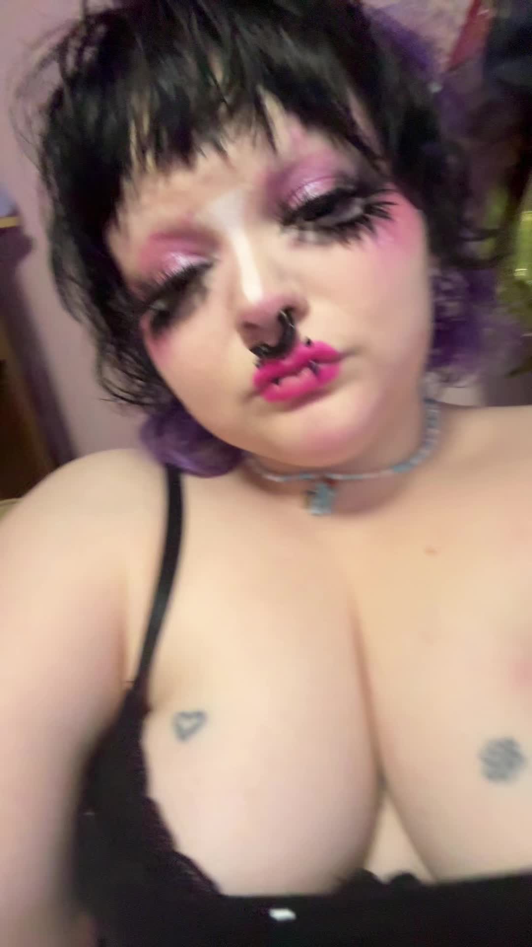@sexy._.pastel._.gremlin