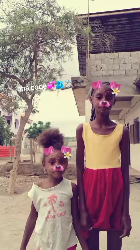 @Princessa Lara❤️