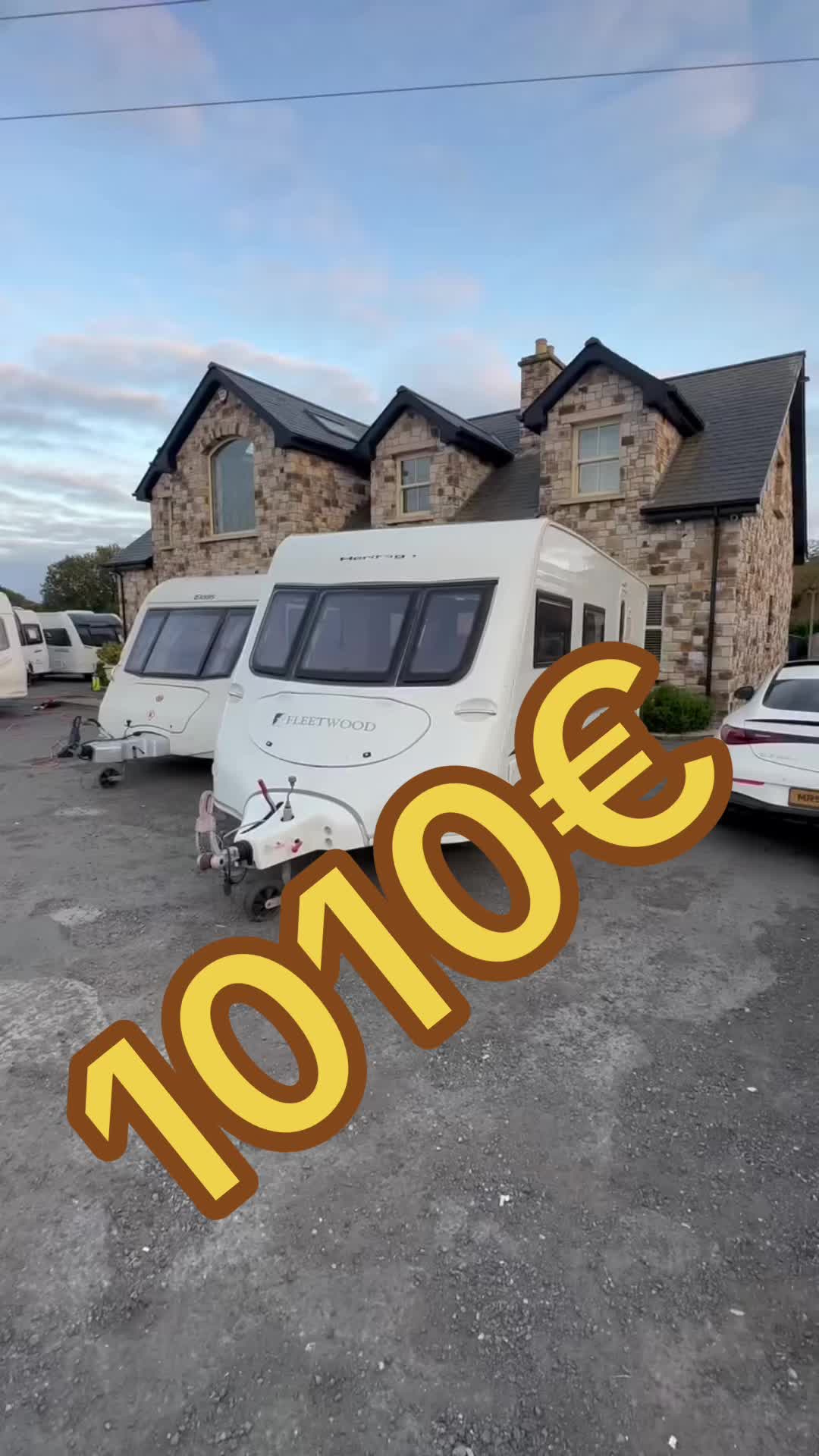 @MAXCAMPING CAR