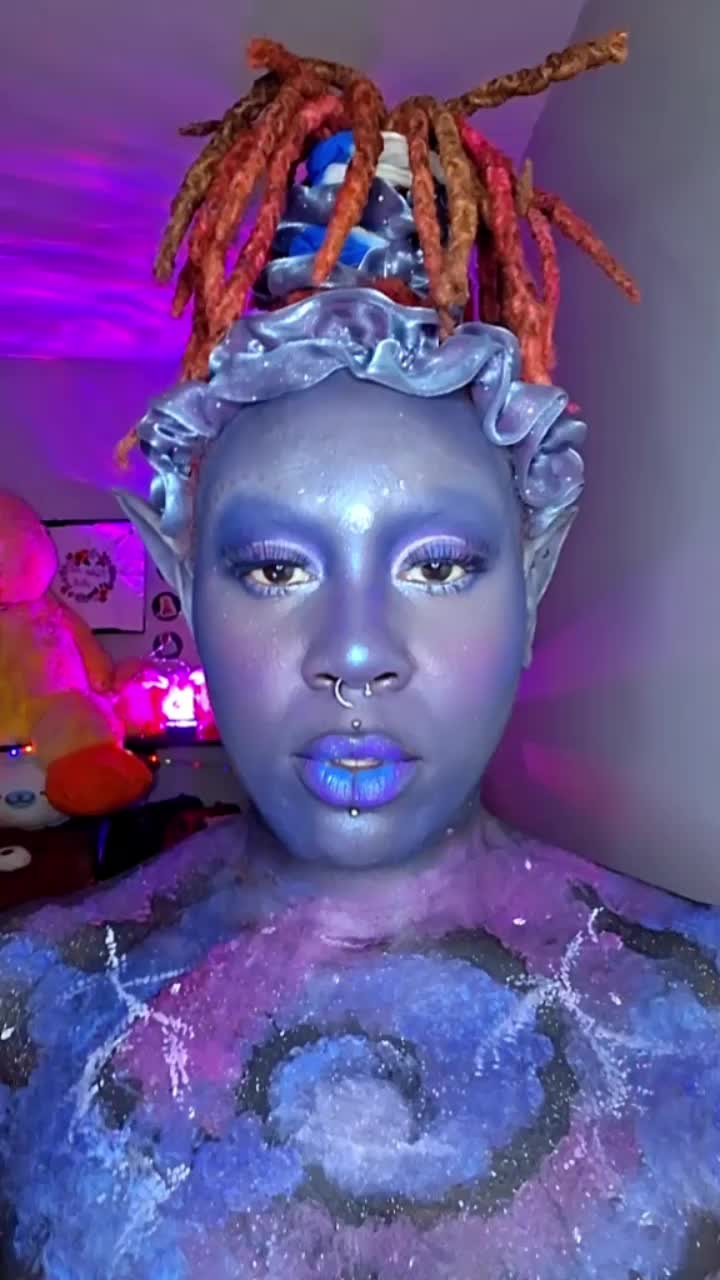 @MUA🎨Teetee🙃Bipolar🚩Queen👑