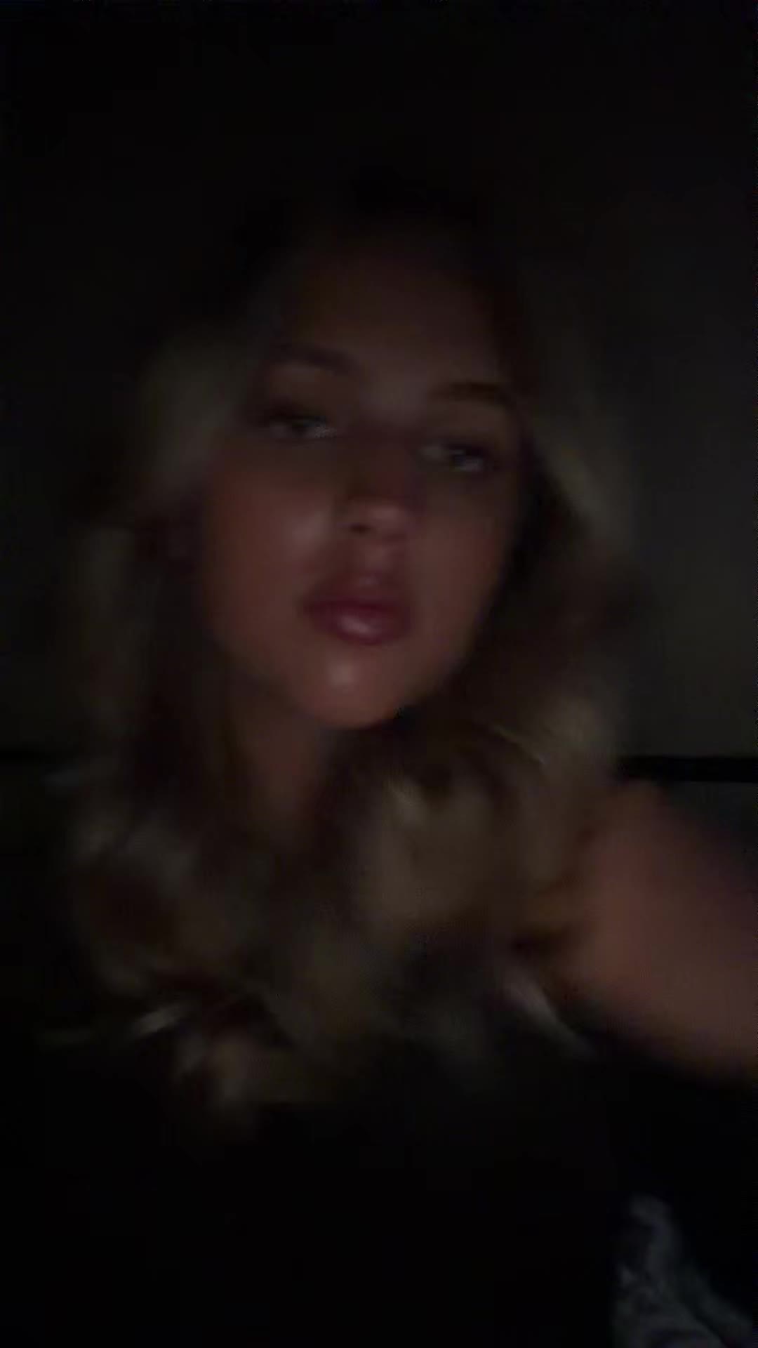 @𝓛.