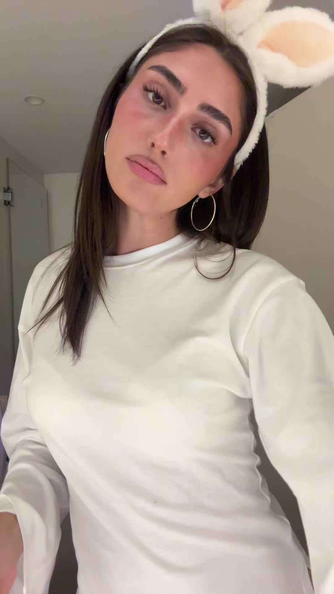 @⠀