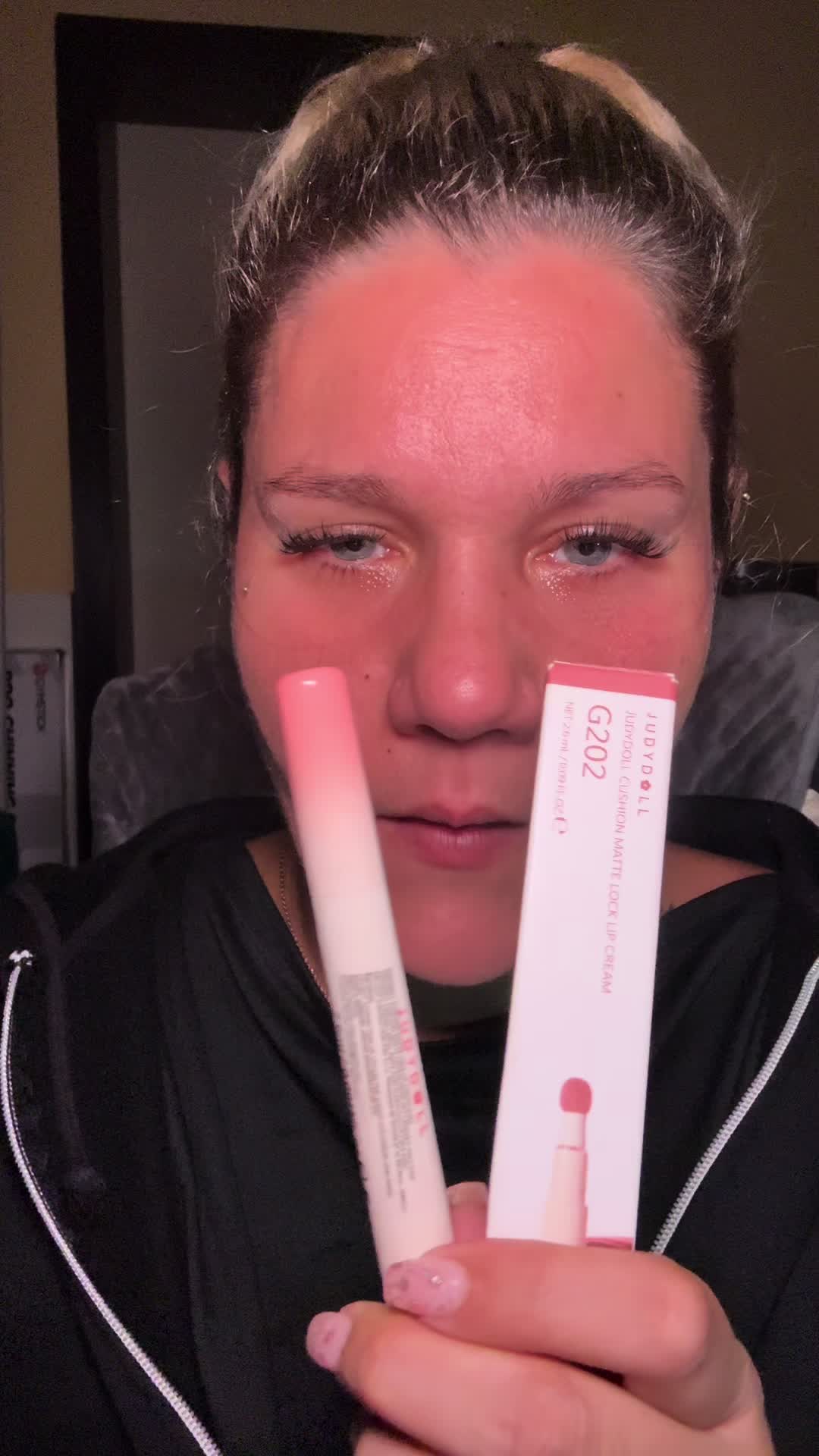 @JennysGlitzerstube