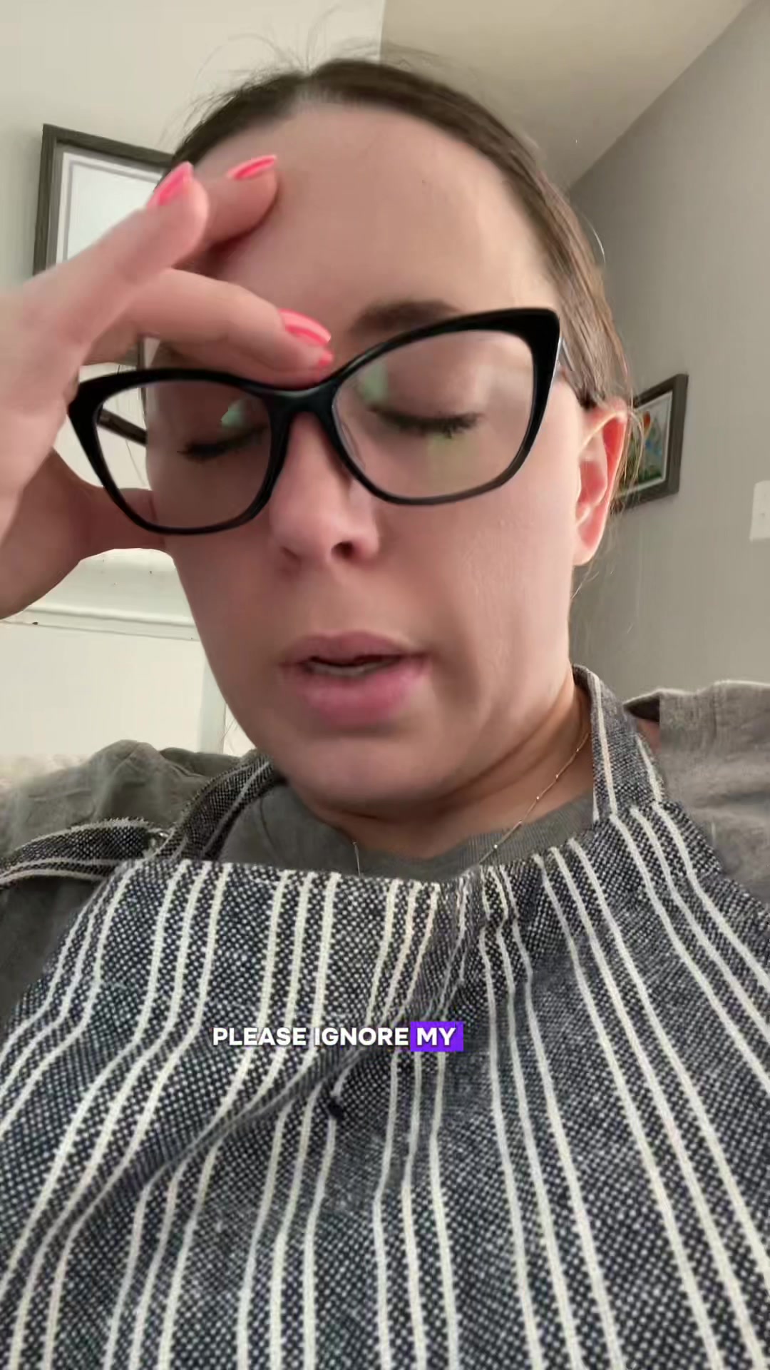 @motherhoodonhermind