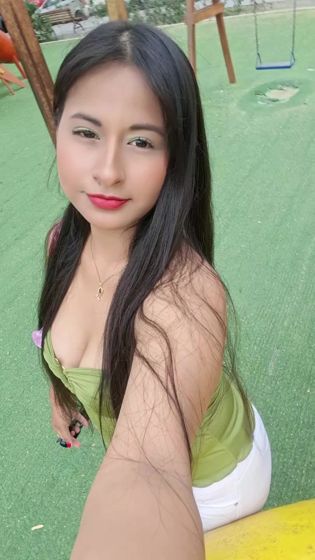 @🦋A'naly Chuquihuanga🥰🍒😘
