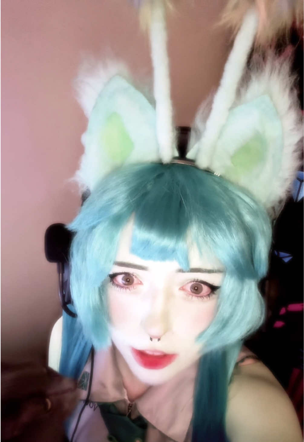 @Junaiii