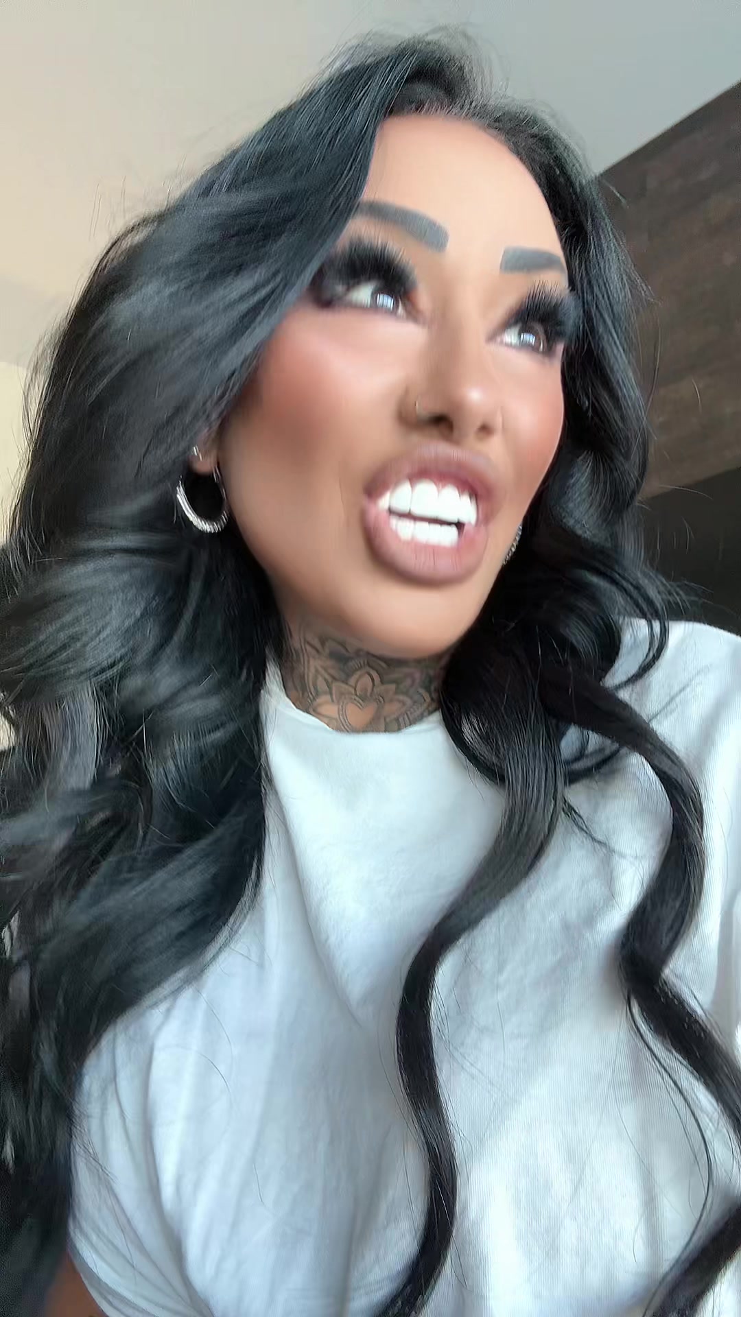 @Lyss