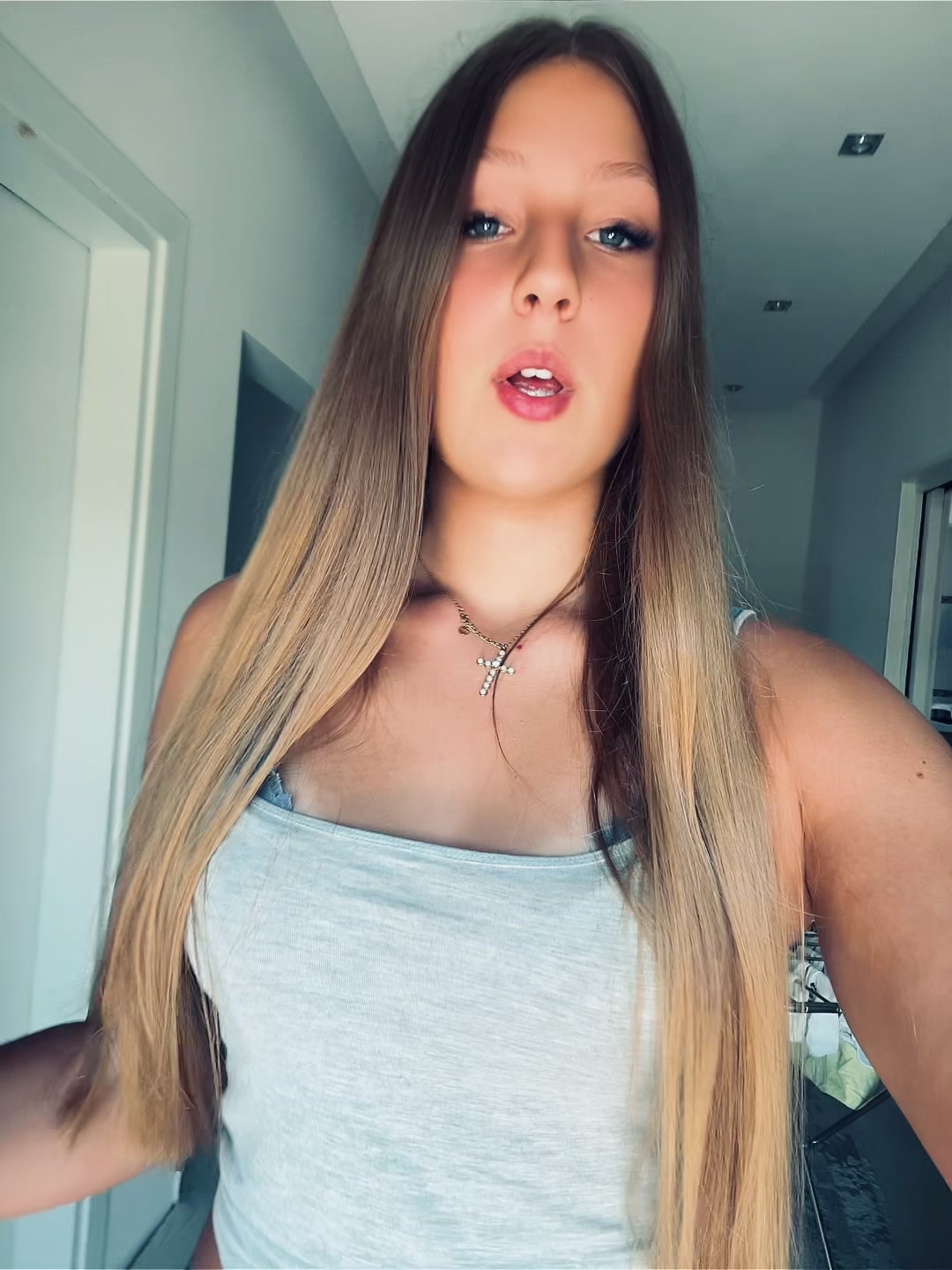 @adrii💫
