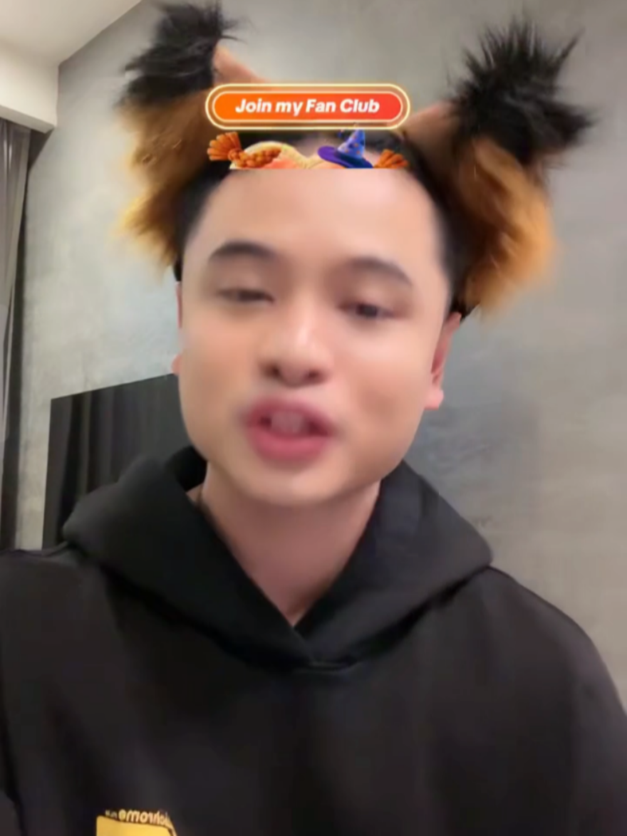 @CEO OF Delulurina  🦈🦛🕸️