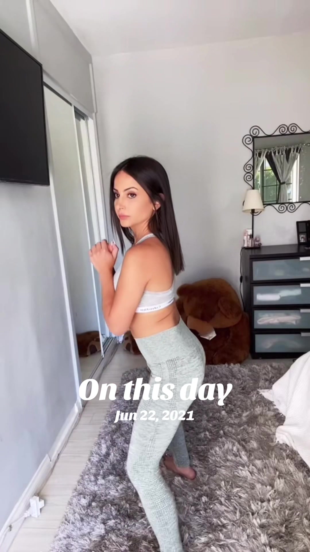@Liliankhani
