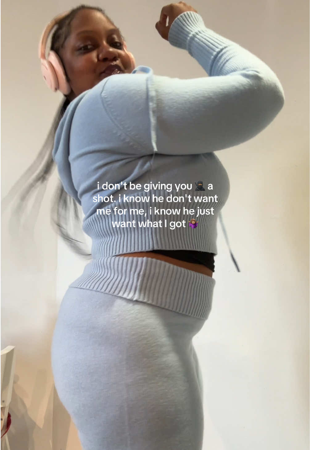 @audreypleasee