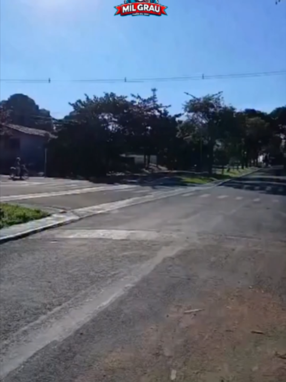 @Gua&iacute;ra Mil grau Oficial