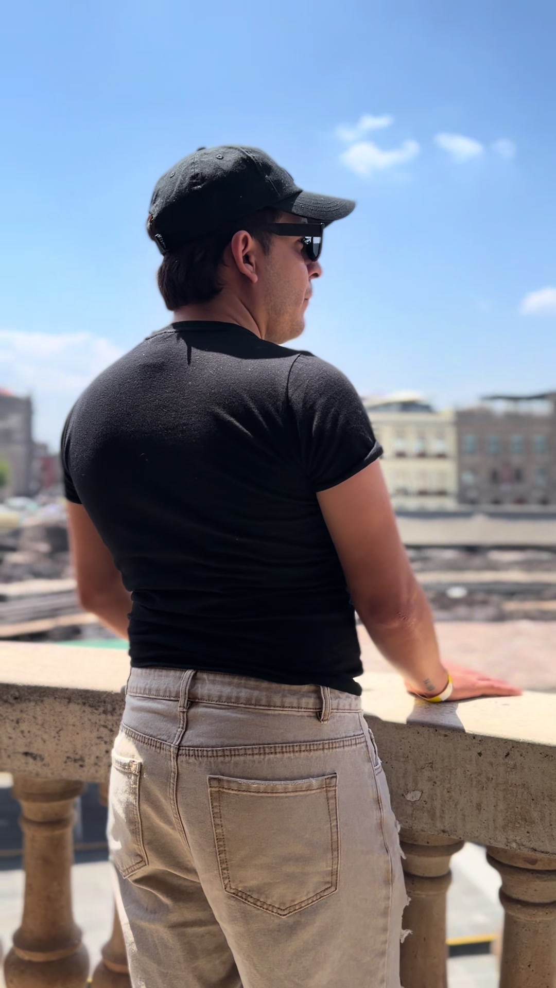 @Soysebascv