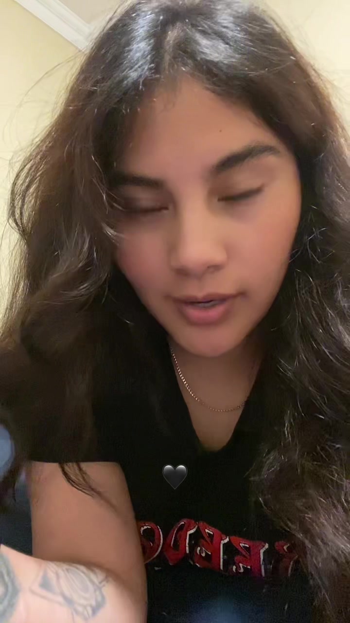 @Ojitos 🤎