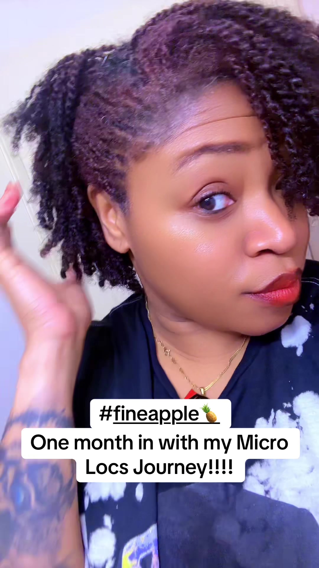 @🍍IRREPLACEABLE FINEAPPLE🍍