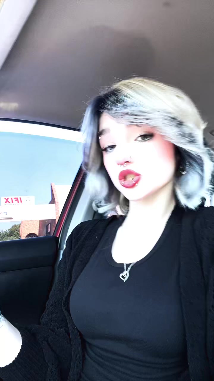 @k <3