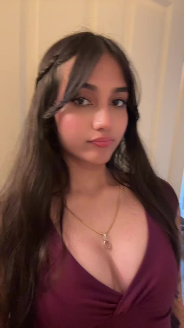 @glitterybarrf