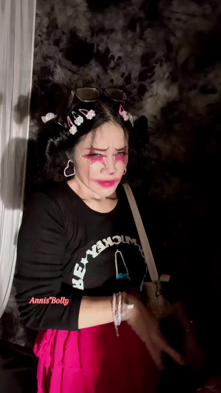 @annisbolly09