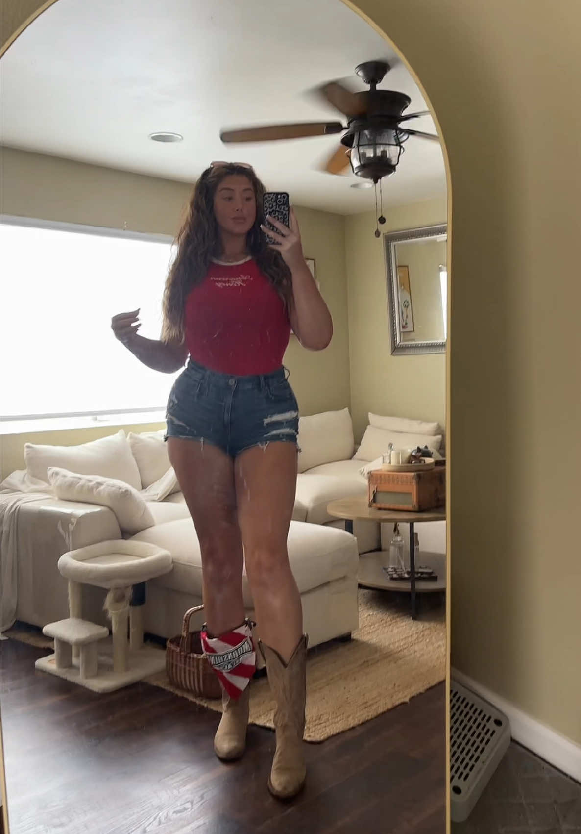 @brookeebell_