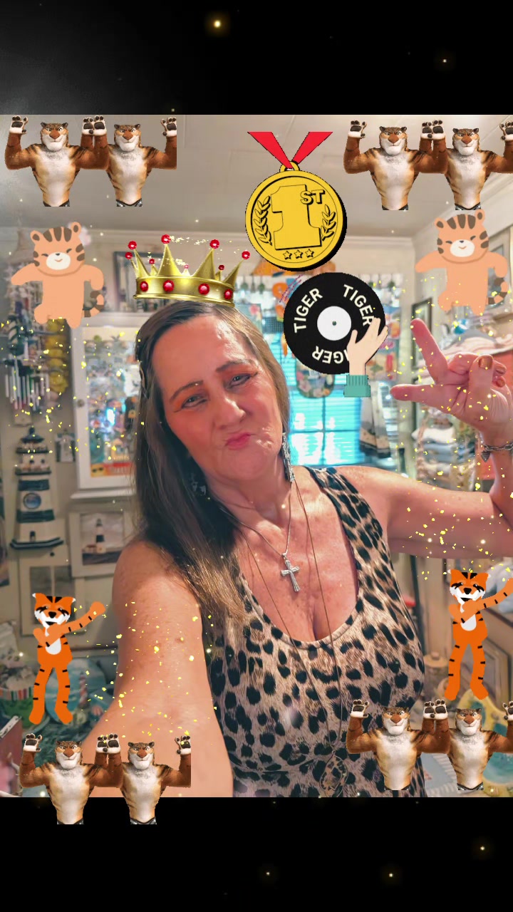 @suzietigerrose🐯🙏