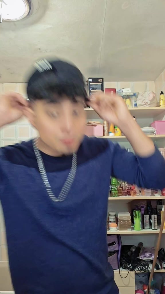 @Edwinking👑