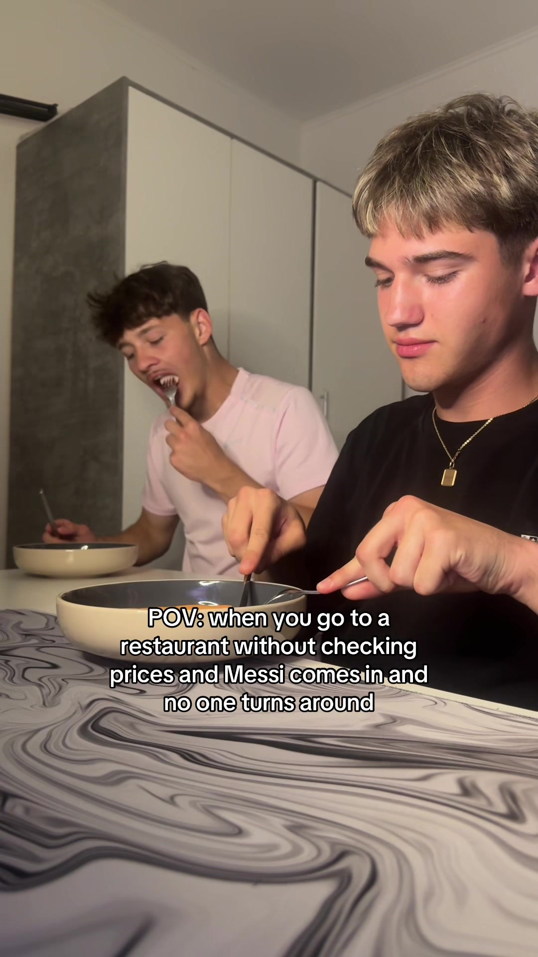 @niki