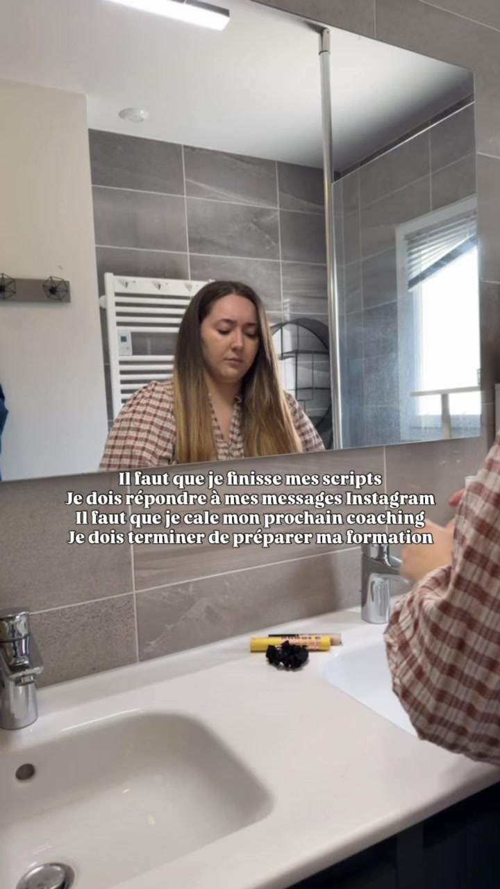@levelupbylaurie