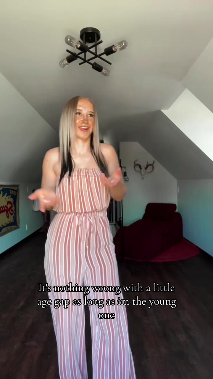 @CC
