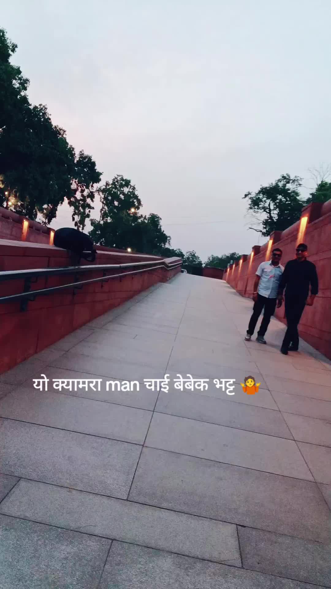 @JR BHATT 🕺🤷