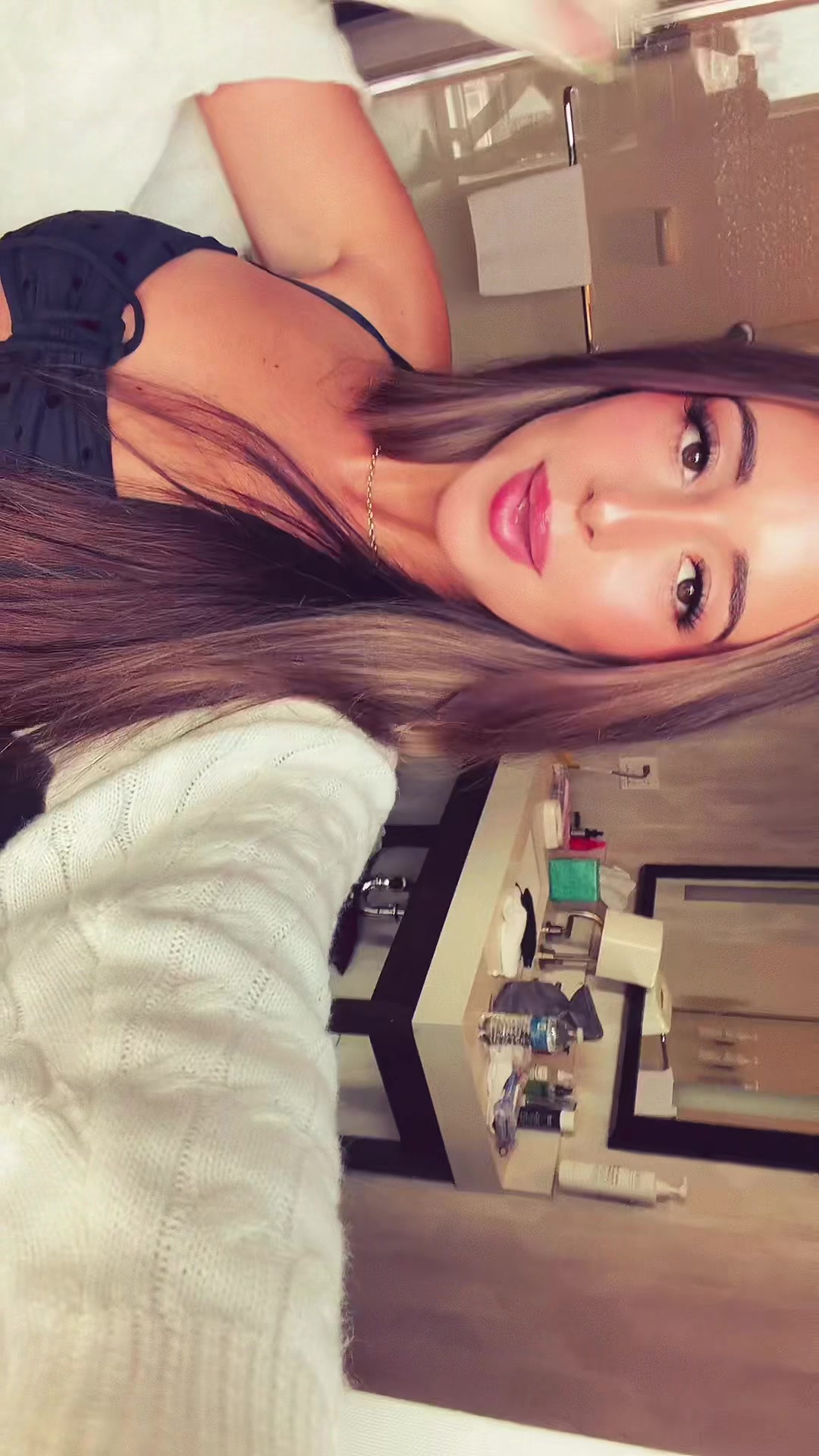 @Sabrina