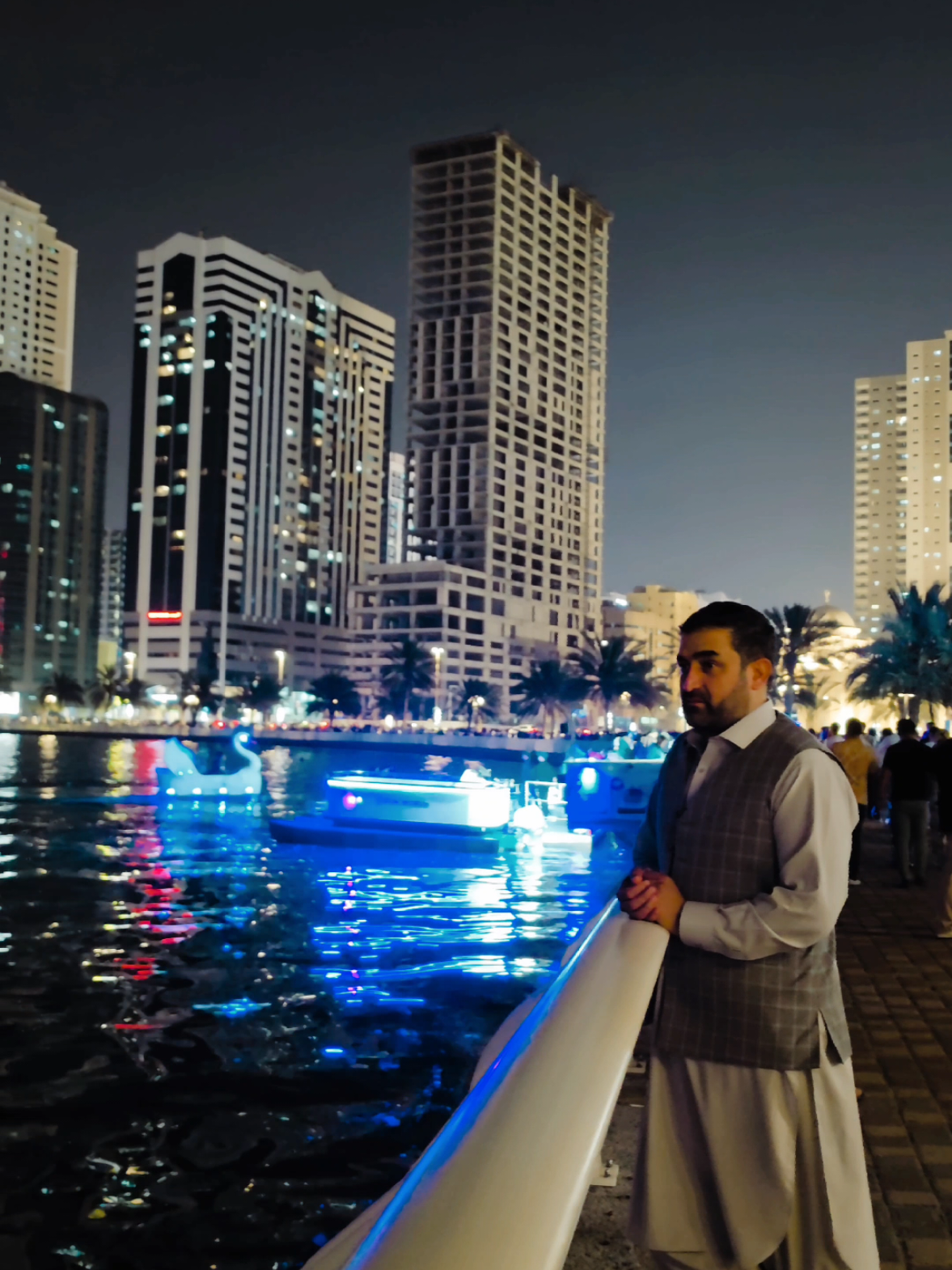 @Qᴀɪꜱ ꜱʜɪɴᴡᴀʀɪ 🕊️