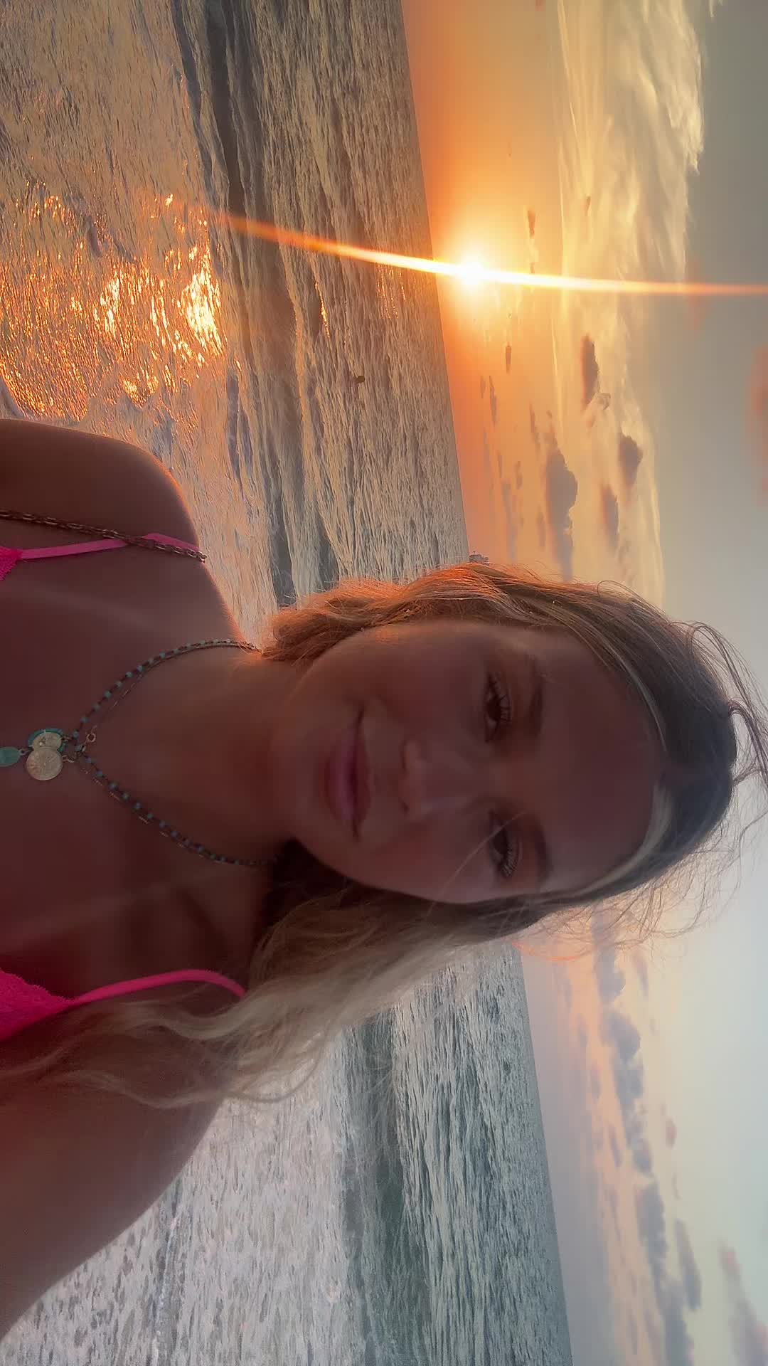 @Célia
