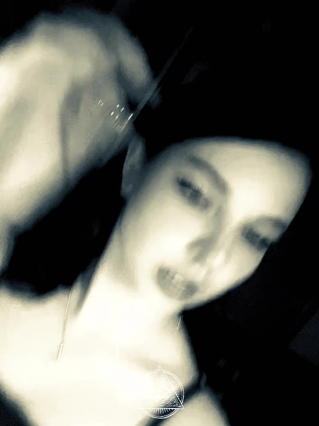 @$