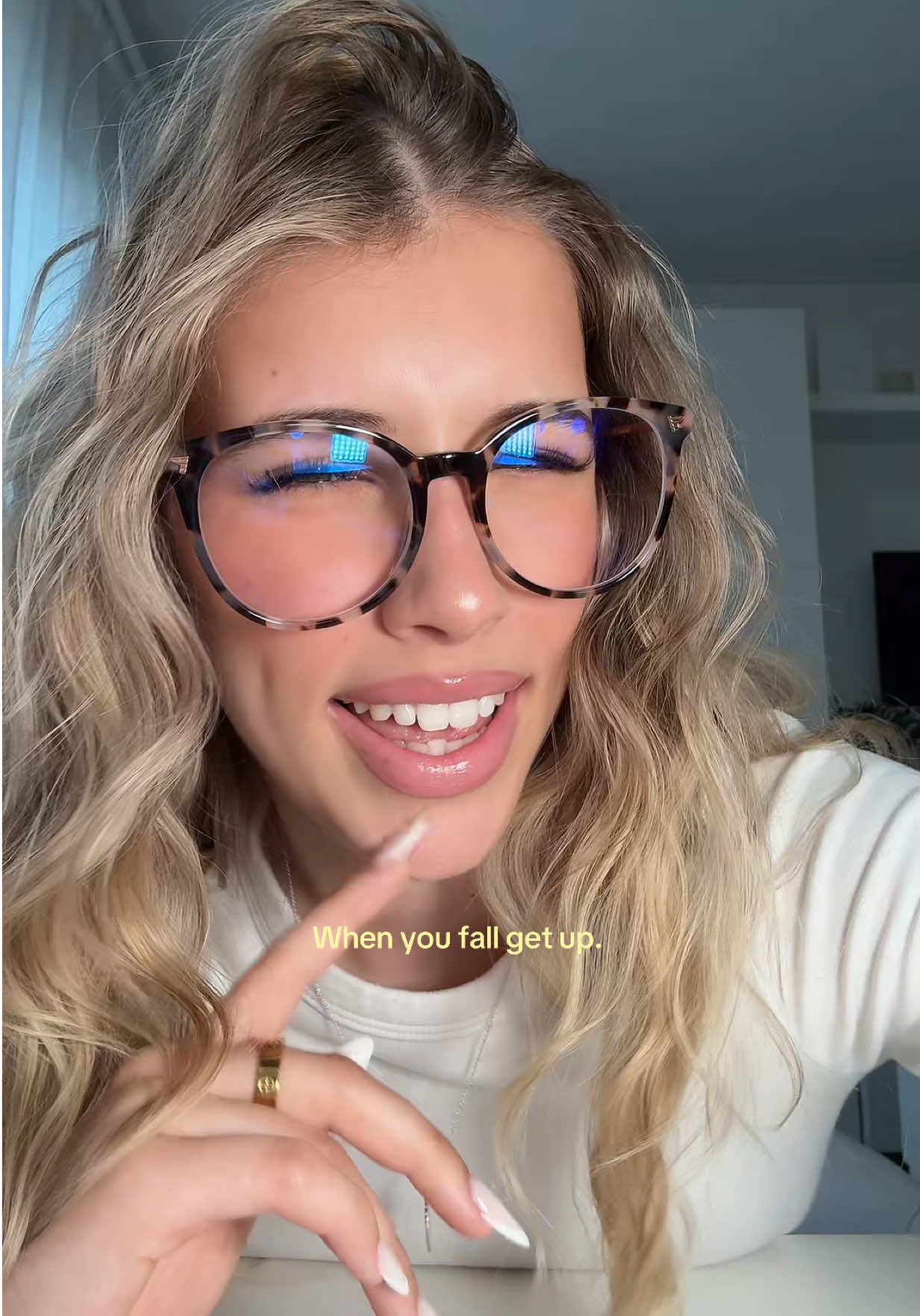 @Emi