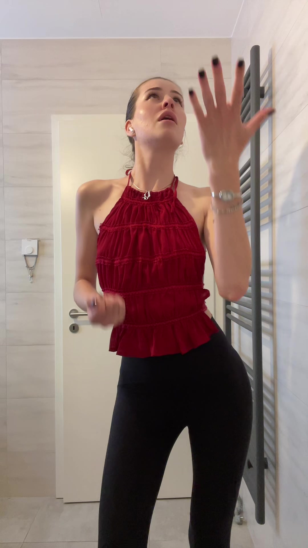 @annaiiiiiiiiiiiii