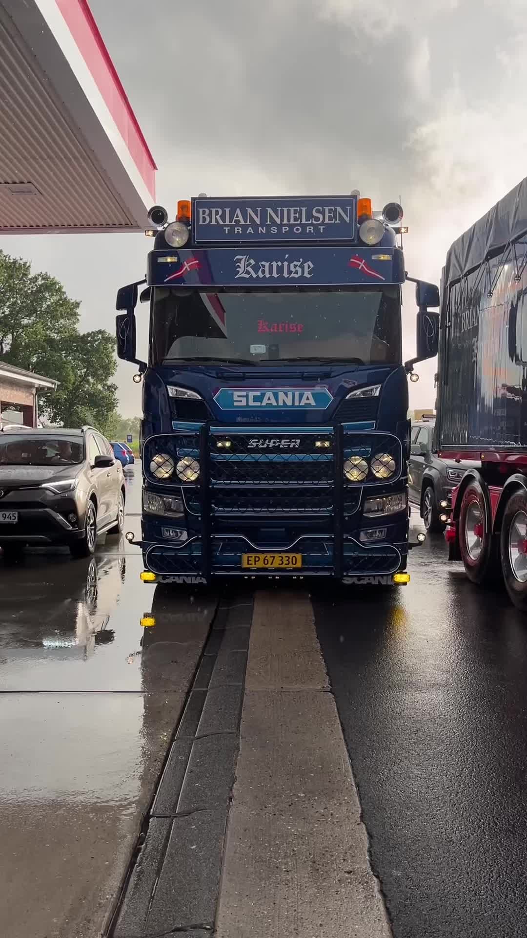 @Truckspotter-_-Leon09