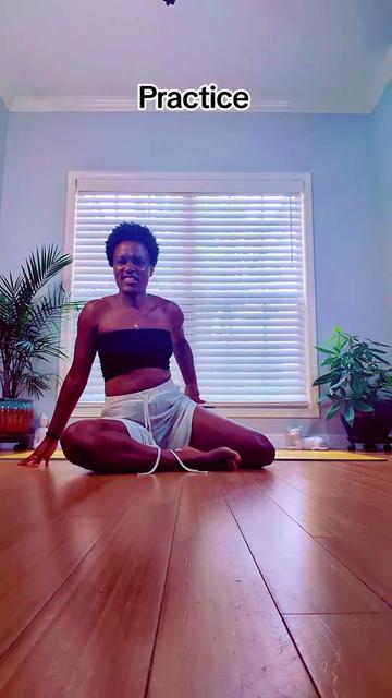 @Sasha 🌱Yoga Inspo
