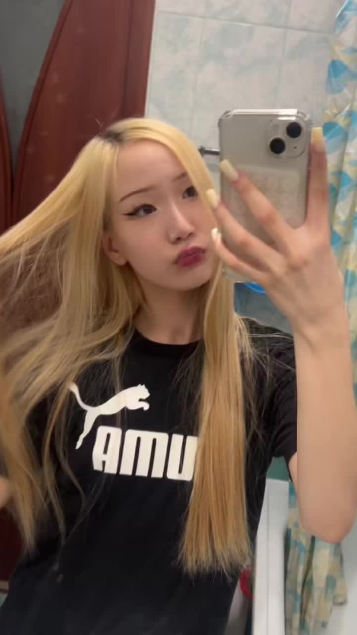 @左娅娜