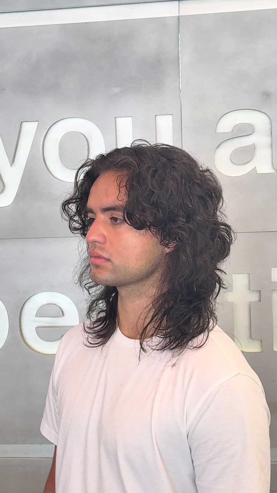 @TONY ° Chicago Hairstylist