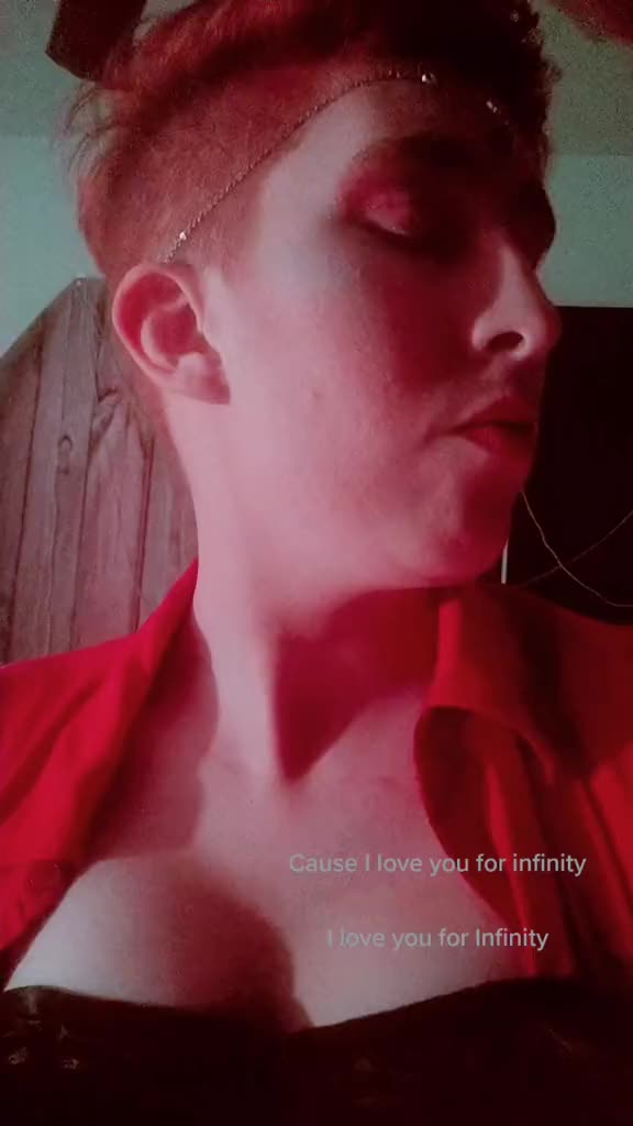 @Elliot Ellis 🍉