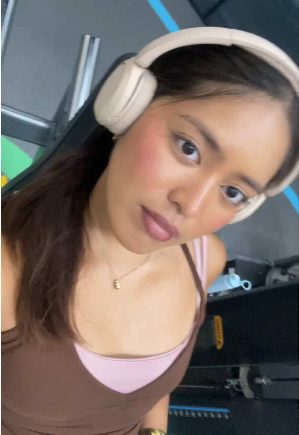 @Gwy ⋆⭒˚。⋆ | IG: agwyneth_