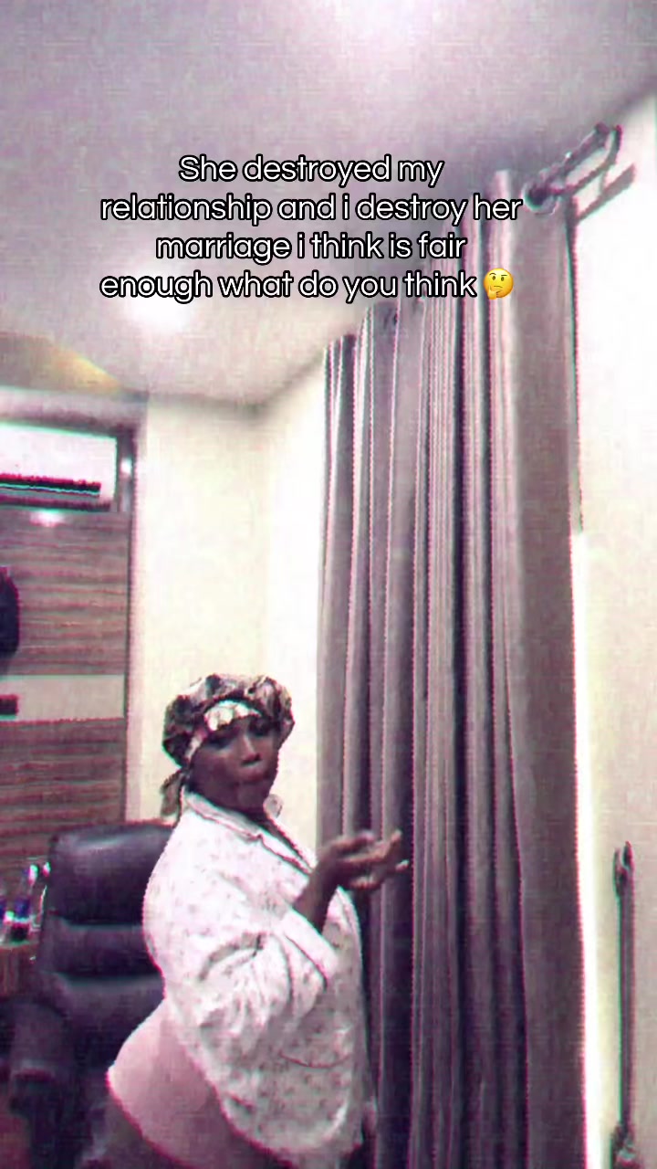 @QUEEN_MIRA🩷