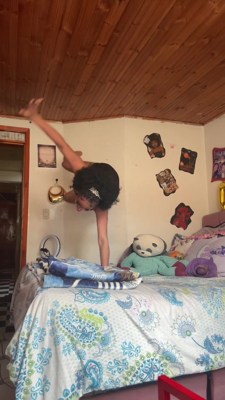 @Sharitaa