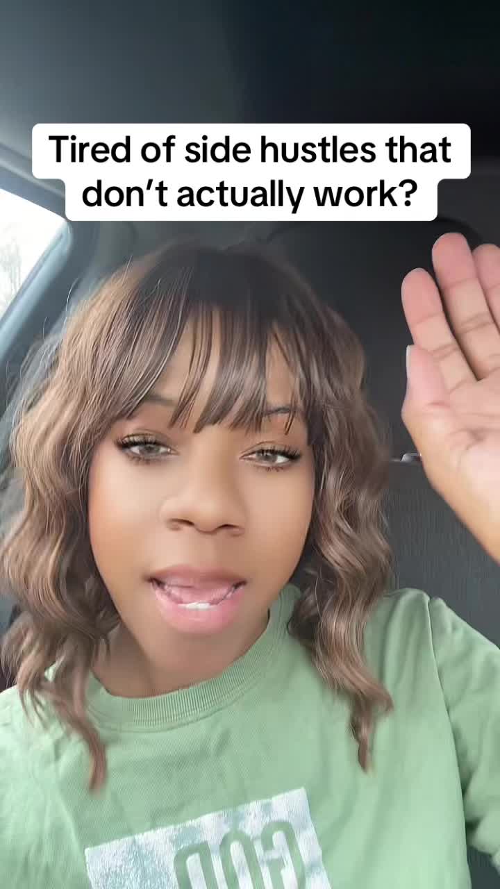 @Adrienne-Mom_The Money Builder