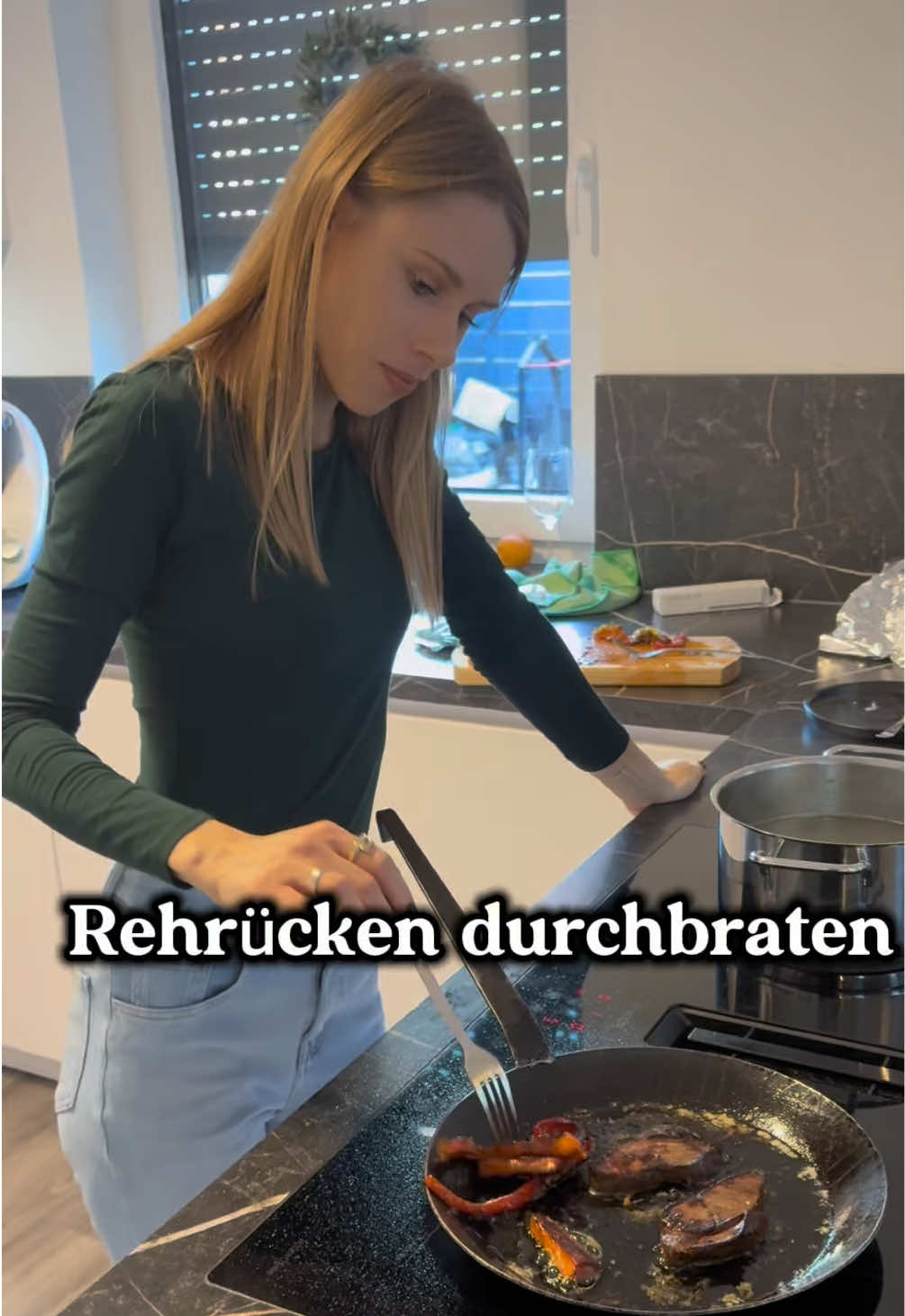 @ELLIOFFIZIELL